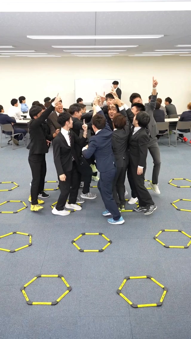 9月より【ラダーBee】新バージョン🐝

🐝GROOVE4🐝

「全身でビートを刻め。」

ビートに乗れば、カラダはもっと動き出す。

大きく、力強く、そしてリズミカルに。
Ladder Bee