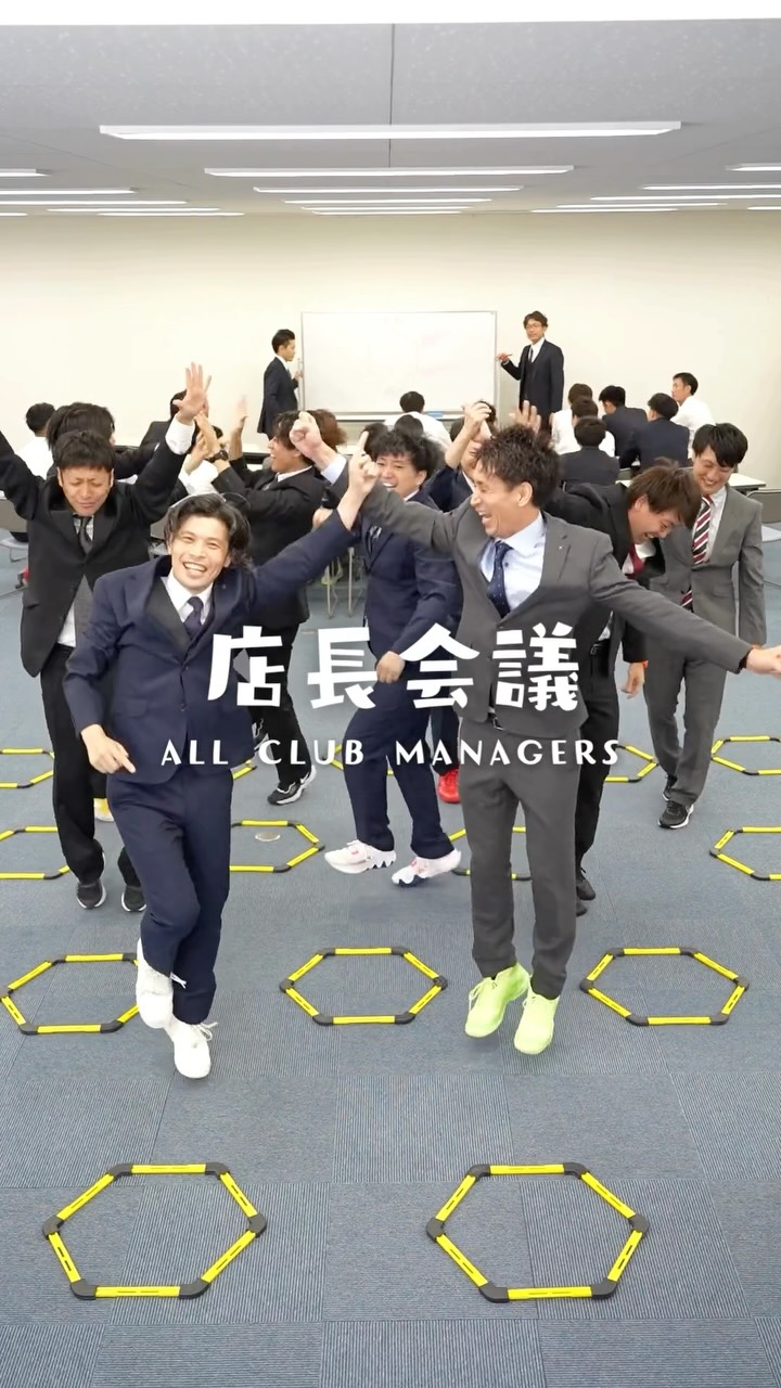 登夢（真ん中、元磐田店社員）は元気です😃

月曜日19:15〜 スタジオに集合！

#ホリデイスポーツクラブ 
#磐田 
#gym