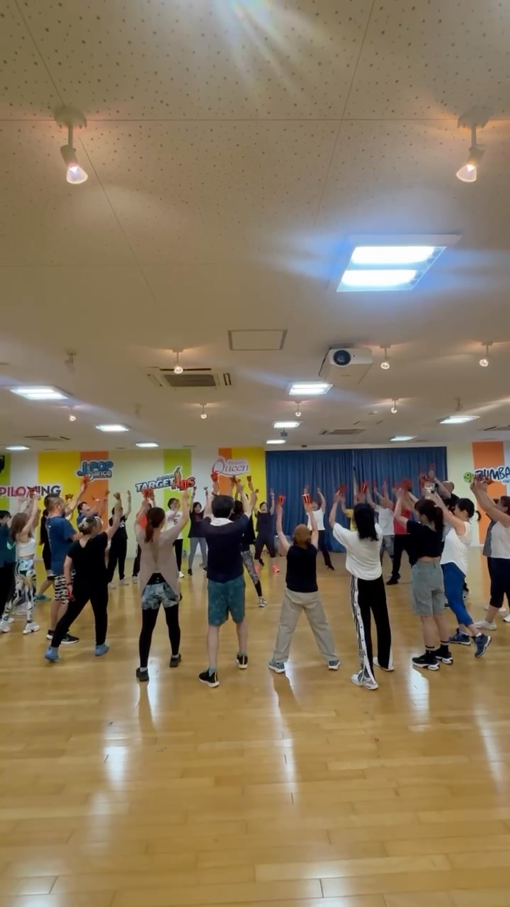 よさこい練習🌟

8月22日(土)の練習の様子です！

練習の最後に円陣を組みました🔥👏

29日(土)は全体練習です！
のこり1ヶ月を切りました！

頑張っていきましょう💪

#ホリデイスポ