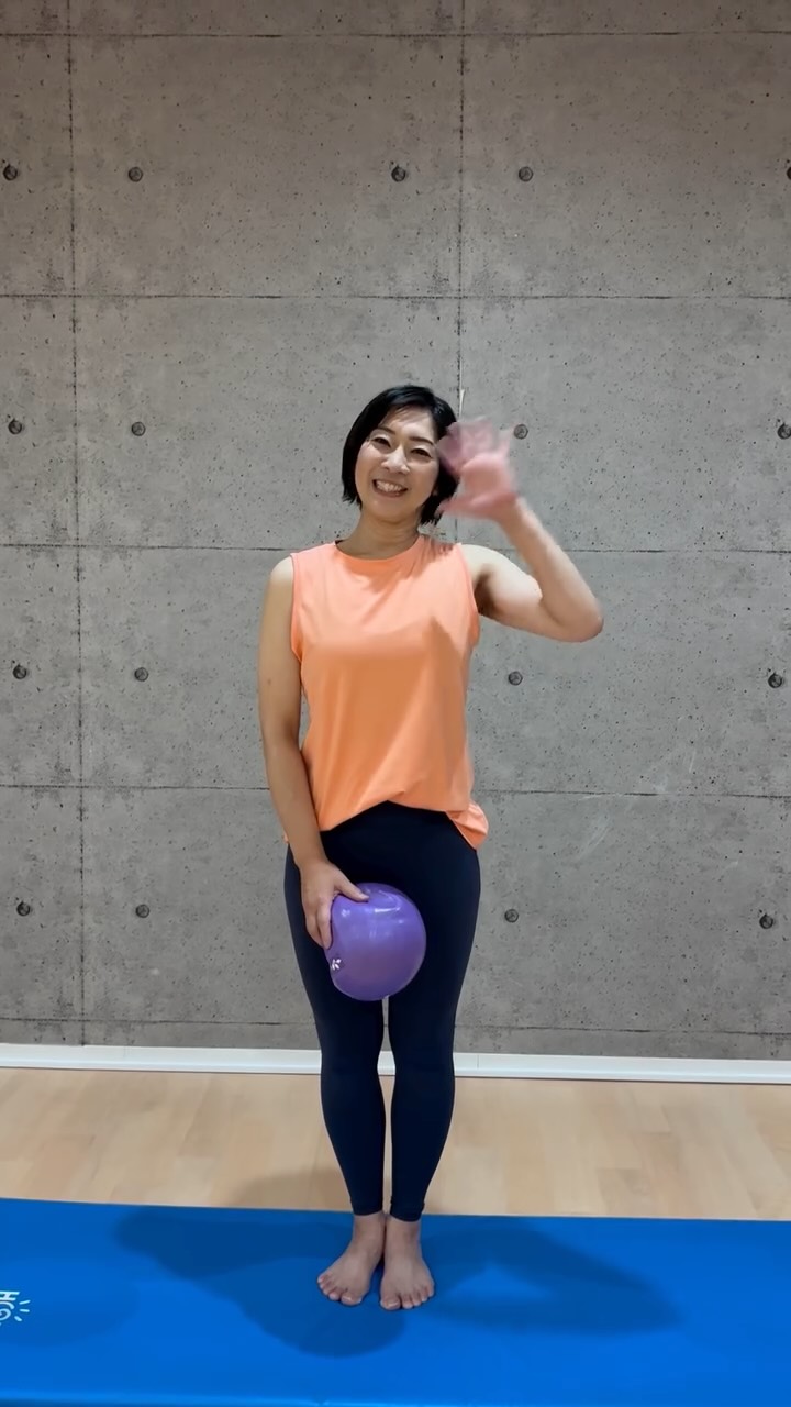 .
皆さんこんにちは🔅
ホリデイスポーツクラブ刈谷知立店です！
⁡
🌿‬ファインピラティス 8月より新バージョン🌿
⁡
テーマは『スパインモビリティ』🌀
背骨と体幹にアプローチし、姿勢改善や柔