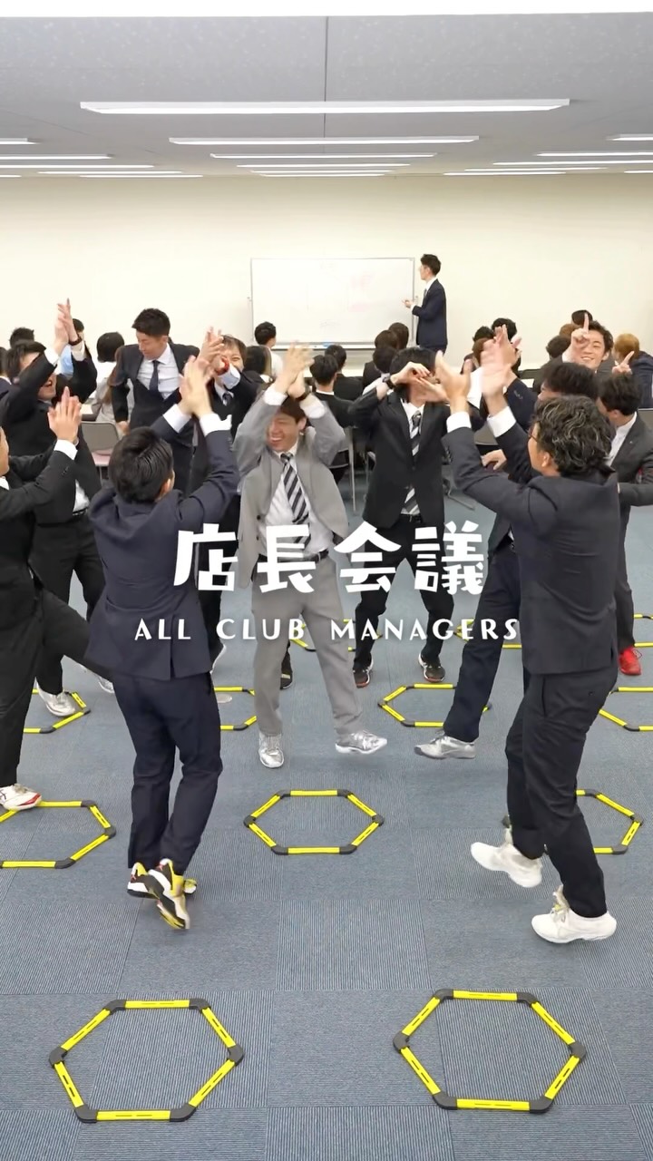 ◀︎▶Ladder Bee 9月NEWバージョン！◀︎▶

テーマは、GROOVE

「全身でビートを刻め。」

ビートに乗れば、カラダはもっと動き出す。
大きく、力強く、そしてリズミカルに。
Lad
