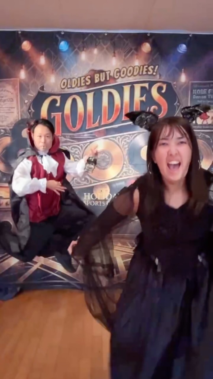 　　　　　　🪩GOLDIES🪩
💀🎃１０月ハロウィンバージョン👻🎃

とうとうこの季節がきましたね🍁🍂
皆さん仮装の準備はできてますか？
さあみなさんでハロウィンディスコパーティを
た